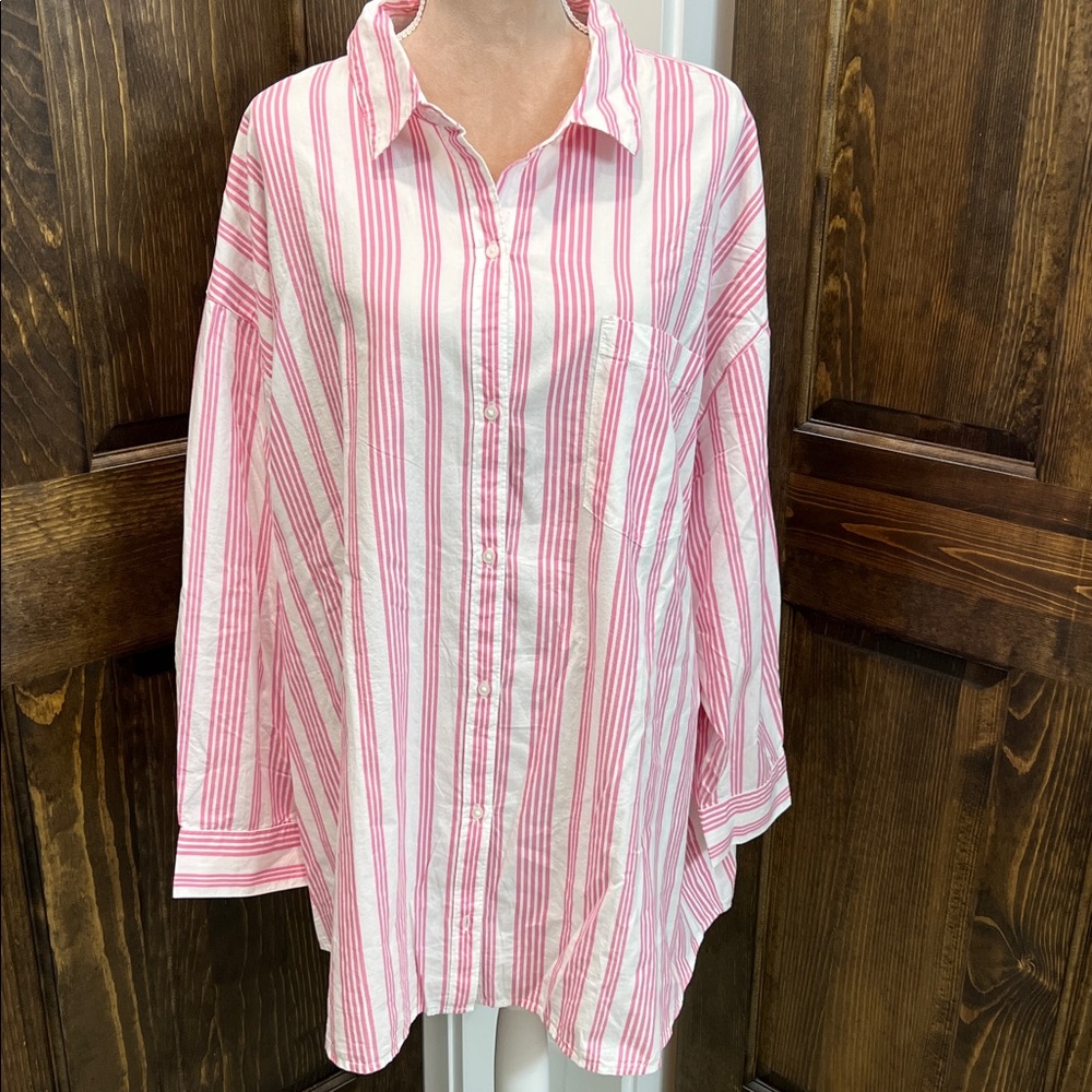 Old Navy Pink and White Boyfriend Shirt